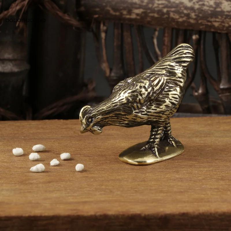 New Ancient Solid Chicken Eats Rice Tea Pet Miniature Figurines Antique Pocket Rooster Desktop Ornament Home Decoration Craft