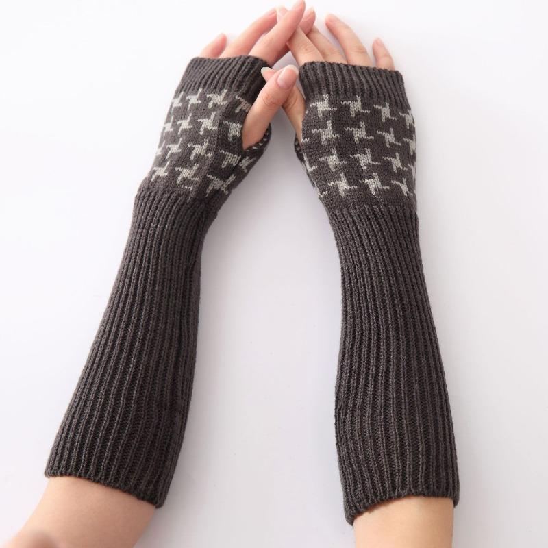 Botvotee Sleeves for Women Y2k Accessories Fingerless Gloves Arm Warmers Knit Winter Warm Houndstooth Long Hands Free Gloves