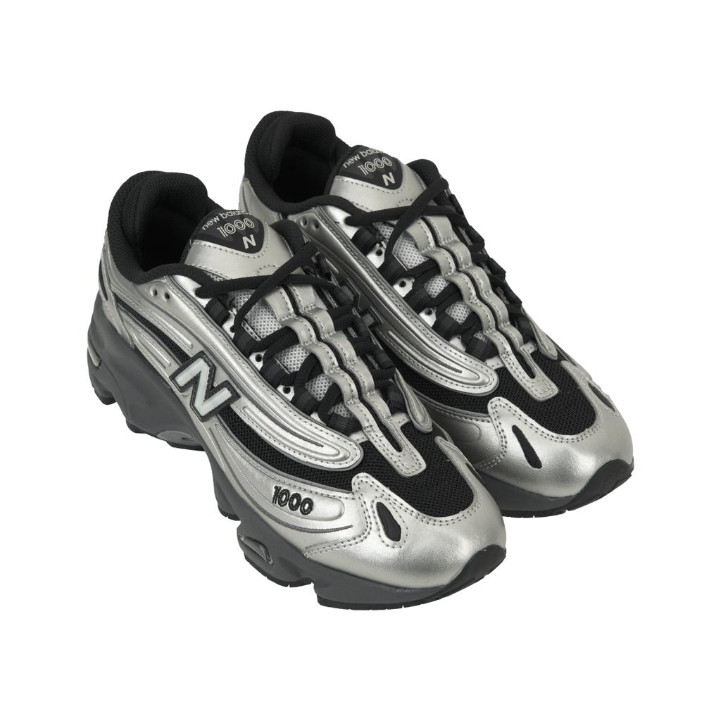 New Balance 1000 Grey Day 2025 Sneakers Unisex Argento Argento-Metallizzato Nero M1000EGR