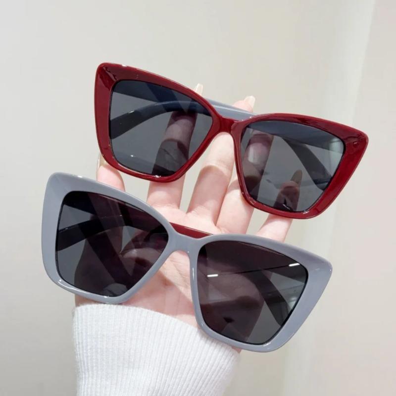 Trendy Large Frame Cat Eye Sunglasses For Women Men Retro Square Sun Glasses UV400 Protection Goggle Fashion Eyewear Shades