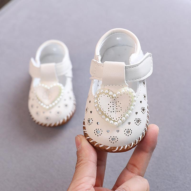 Summer New Girls Sandals Children s Soft Sole Hollow out breathable Shoes Trendy Princess Shoes Walking Shoes 16