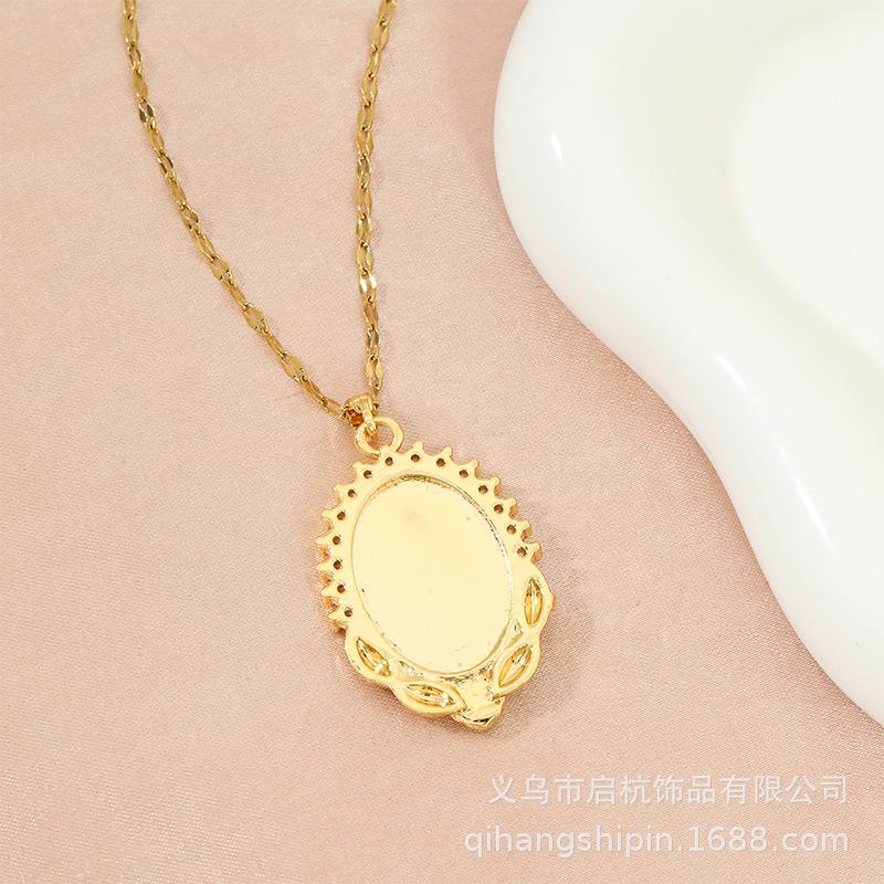 . Oval Necklace Women'S Vintage Court Style Versatile Diamond Virgin Mary Pendant Ornament