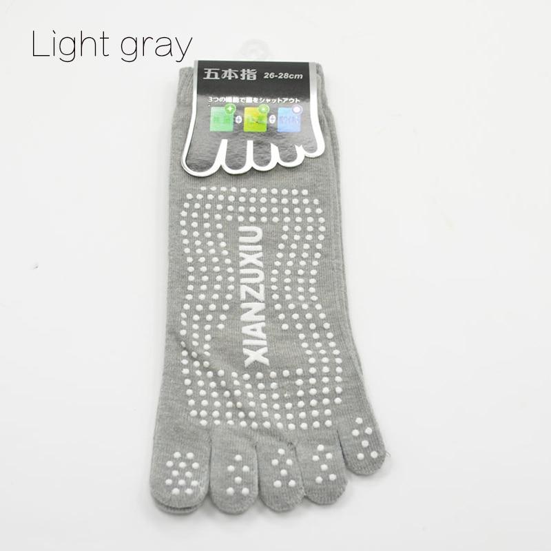 Men Pilates Socks   Cotton Breathable Non-Slip Massage Yoga Socks Cotton YOGA Sports Five-finger Socks 5 toe socks