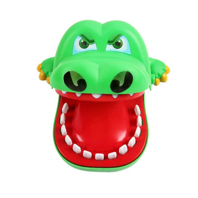 Witzspielzeug für Kinder Lustiges Cartoon-Krokodil Bulldogge Mund Zahnarzt Finger-Biss-Spiel