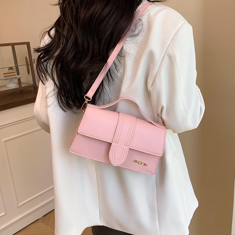 Spring New Fashion Versatile Shoulder Messenger Bag High Sense Light Luxury Versatile Hand Bag Small Square Bag