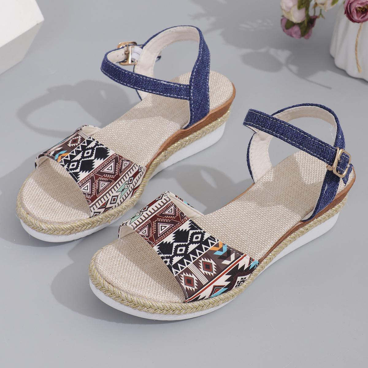 Модные женские босоножки на платформе — фото 5