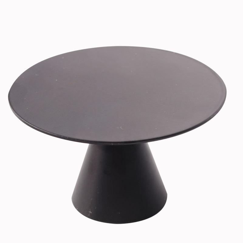 1:12 Scale Miniature Round Wrought Iron Table for Dollhouses - Perfect for Coffee, Tea, or Side Table in Mini Furniture.