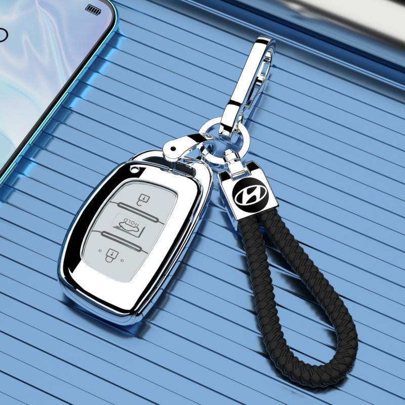 Key Cover Case and Buckle Chain for 2015-2020 Hyundai Tucson - Compatible with Beijing 19 and 2018 models.