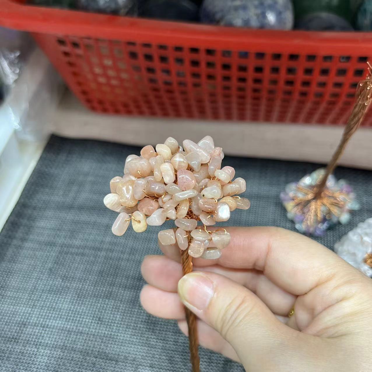 

Дерево удачи из натуральных кристаллов, Аметист, Розовый кварц, Исцеление Рейки, Дерево Фэншуй для богатства и удачи, Сделай сам, Украшение для дома random 1pcs