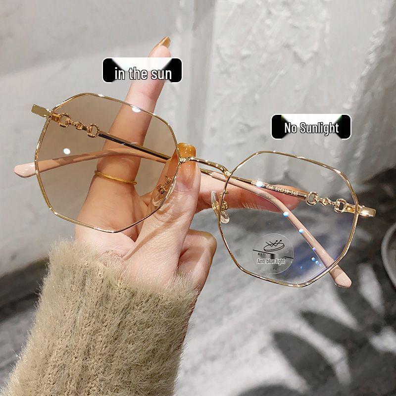 Women's Stylish Color-Changing Blue Light Blocking Glasses with Anti-Radiation Metal Frame