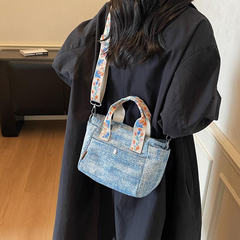 Bags Women's Daily Versatile Student Premium Denim Commuter Bag Portable Shoulder Bag
