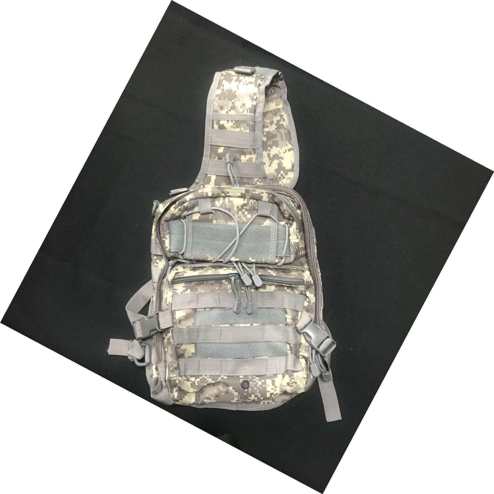 

Камуфляжна водонепроникна тактична фотоседельна сумка - надвелика, тканина Оксфорд, сумка-мессенджер на одне плече. One Size