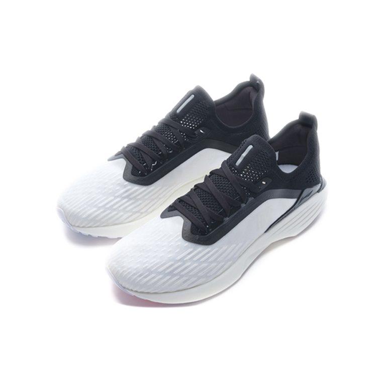 Li Ning Super Light 17 Rutschfest Abriebfest Niedrig geschnittene Laufschuhe Herren Weiß Schwarz ARBQ003-10