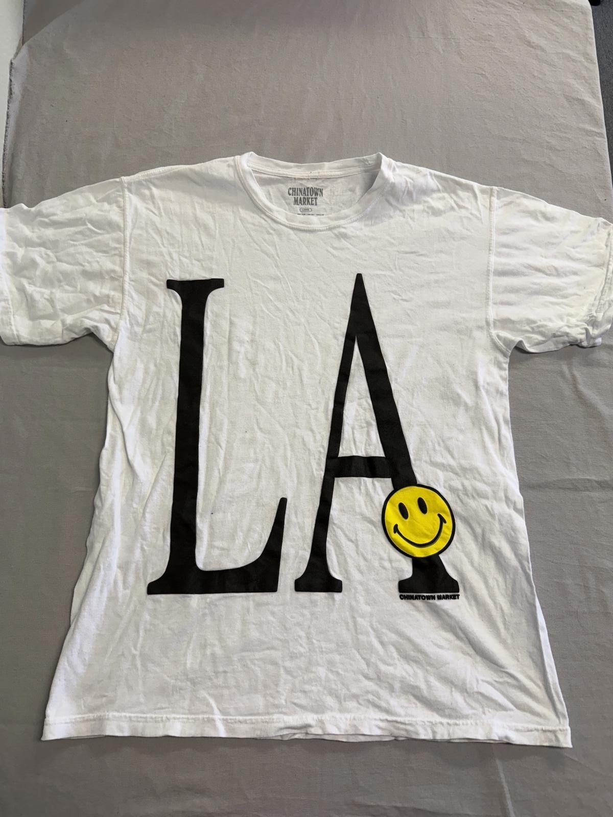 Chinatown Market LA T-shirt Smiley Face Los Angeles L S