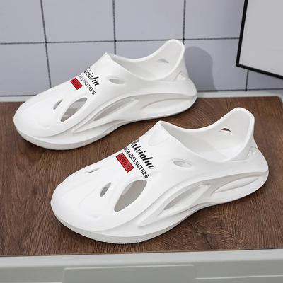 Fashion Novelty Hot Sale Garden Shoes for Women Mens Sandals EVA Lightweight Beach Clogs Summer Beach Zapatos Hombre for Men and Women