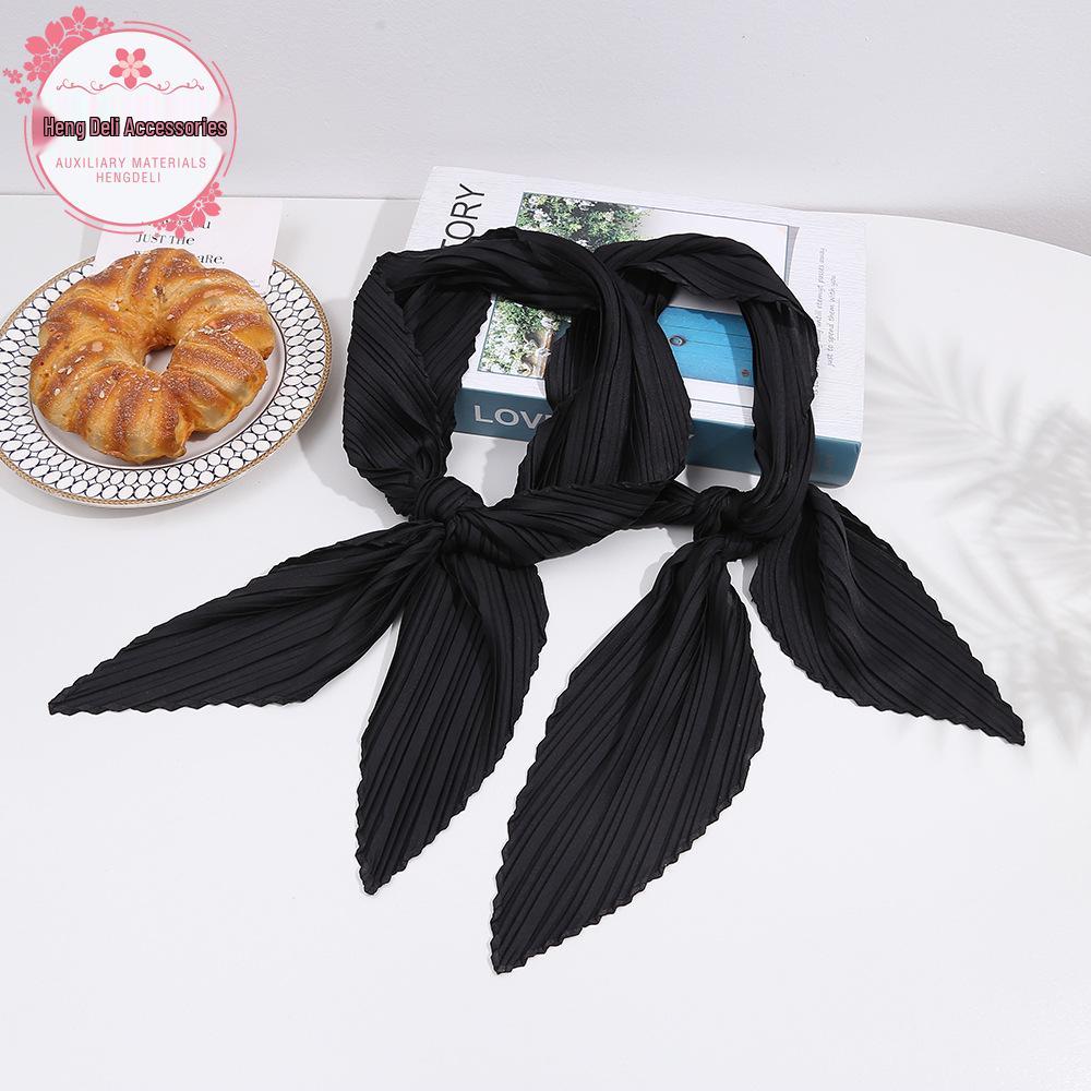 Versatile Black Pleated Square Scarf for Women: Diamond Pattern, Professional Silk Neck Accessory for Spring & Autumn