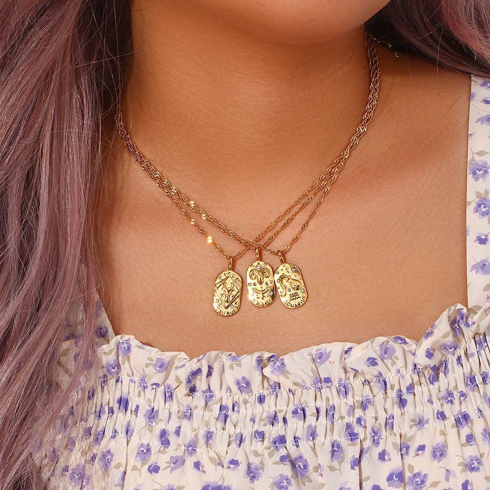 Embossment Daily Jewelry New Trendy Pendant Necklace Geometric Square Pendant  Meaningful Gift