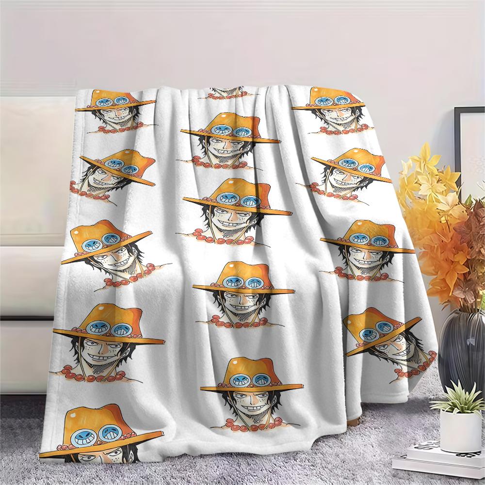 Coperta in Flanella con Stampa Personaggio One Piece, Alta qualità Confortevole per Tutte le Stagioni, Arredamento per la Casa, Calore e Comfort, Perfetta per Regali di Natale