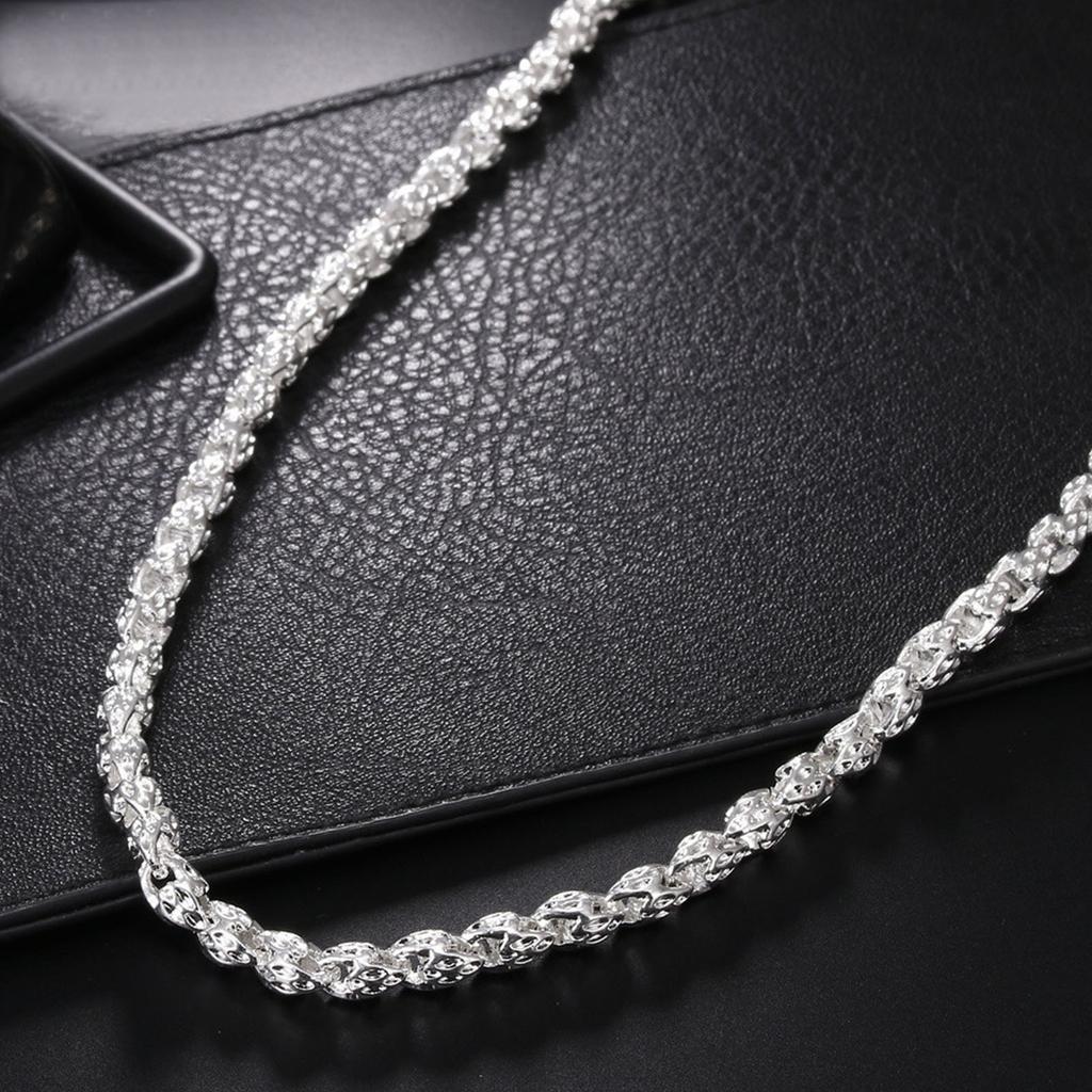 Minimalistische runde Kupfer-Halskette für Männer und Frauen Exquisiter Modeschmuck im japanischen und koreanischen Stil