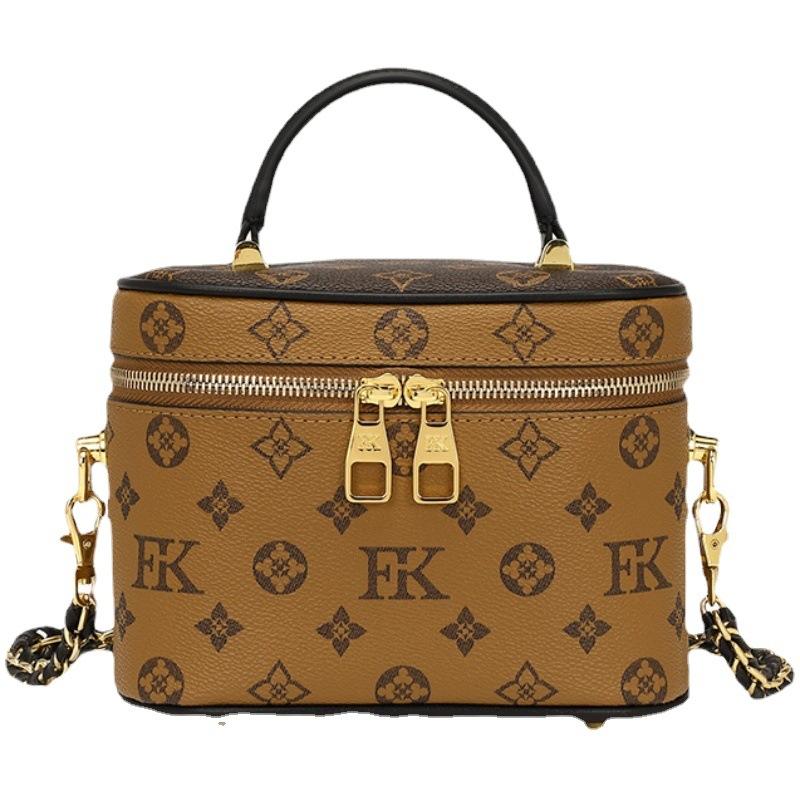 Nová klasická kožená dámská čtvercová taška Box Bag Multifunkční malé čtvercové tašky Retro kabelky Crossbody Univerzální taška přes rameno