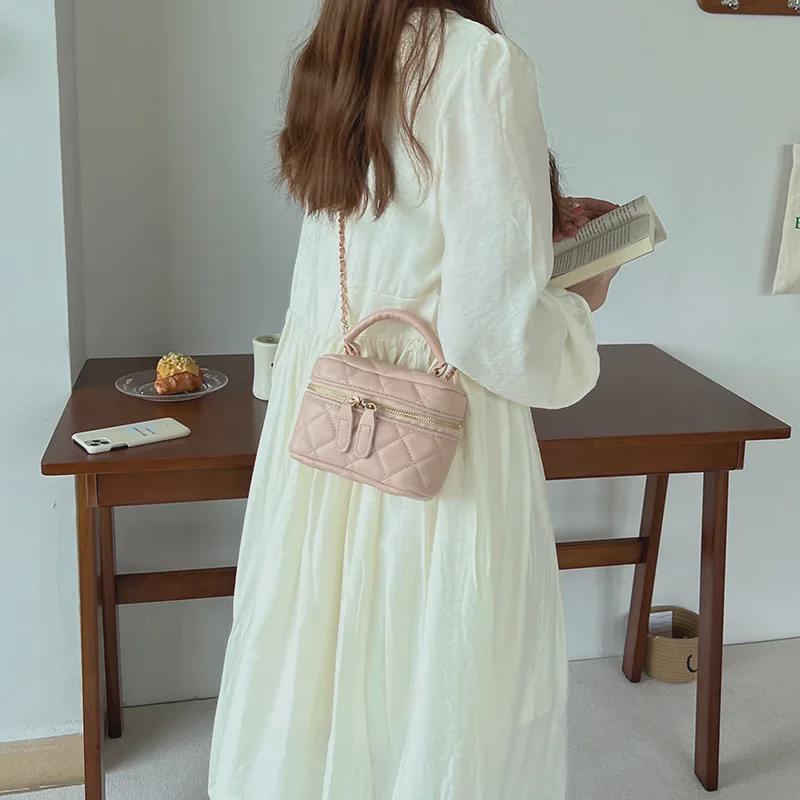 2025 Módna dámska letná kabelka vedro s diamantovou retiazkou do ruky - Všestranná cez rameno/messenger