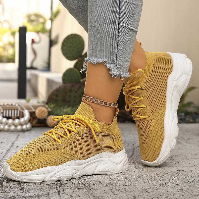 Fashion Breathable Mesh Yellow Sneakers Women 2025 Plus Size Soft Thick Sole Casual Shoes Woman Slip On Non Slip Sports Shoes Female
