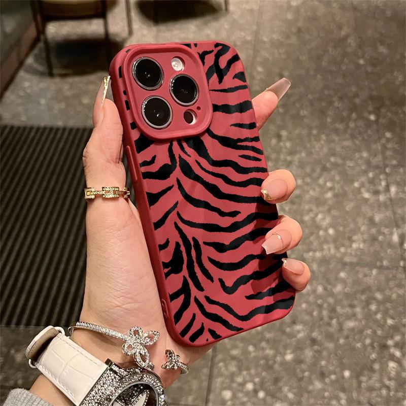 Folded art stripe for apple 15 mobile phone case iphone15promax anti-drop 12/14/13/x