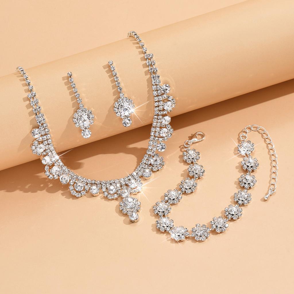 4pcs women's fashion Zircon set rhinestone women's earrings necklace bracelet Zircon set wedding dress banquet party accessori