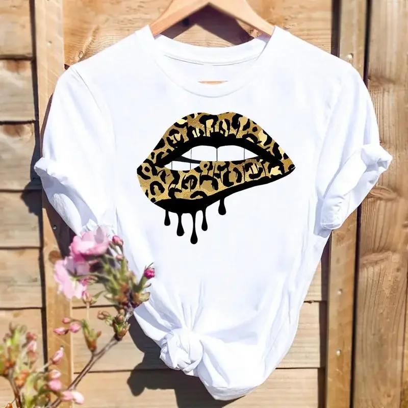 Ženy Tričká Leopard Love Heart Print Móda Grafika T Top Krátky rukáv 90. roky Roztomilé jarné letné tričko Dámske tričko s tričkom