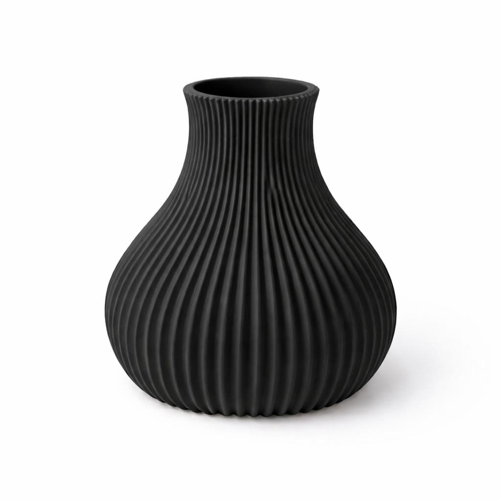 Decorative black vase for dry/block flowers