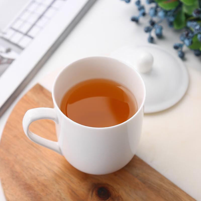 White Ceramic Tea Water Cup with Lid