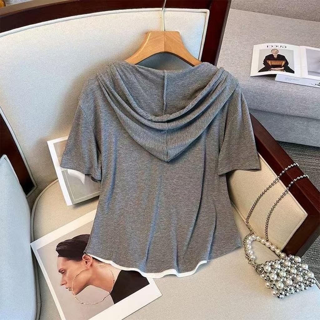 Big-size Casual Hooded Short-sleeved Set - Women's Top and Shorts - Slimming Sportswear Set