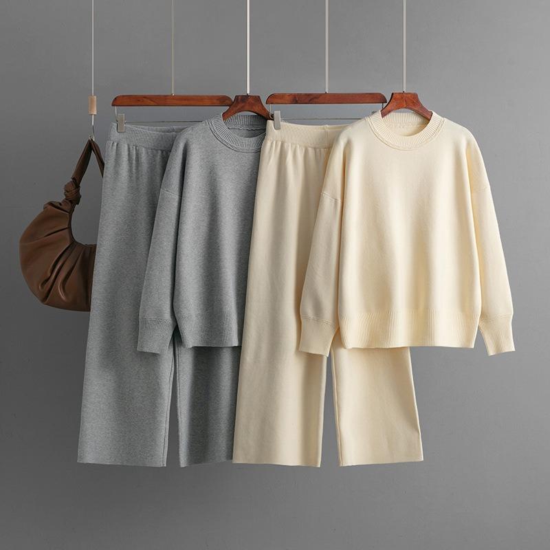 Wind Women's Suit Autumn and Winter New Round Neck Loose Knitted Sweater Casual Wide-leg Pants Two-piece Set