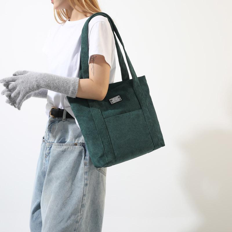 Wholesale Fashionable Oversized Corduroy Plaid Tote Bag For Women Street Style Winter New Trendy Armpit Shoulder Bag