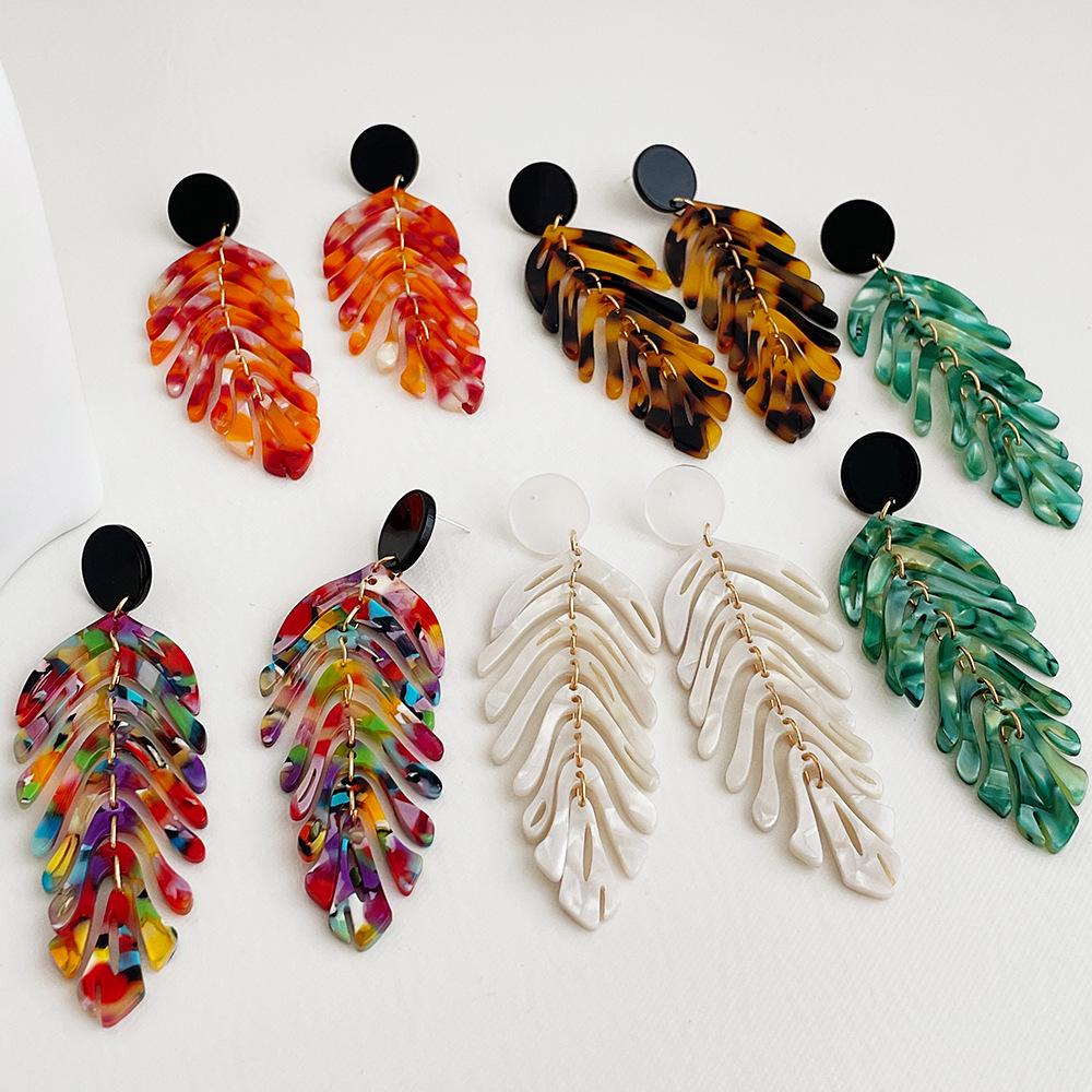 Retro Acrylic Leaf Earrings: Exaggerated Long Tassel Studs with European & American Design