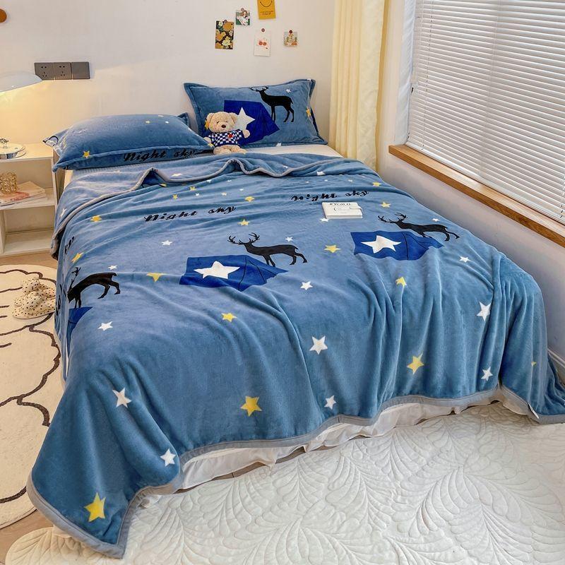Summer Ice Silk Cool Thin Quilt Comforter Soft Air Conditioning Quilt/Duvet/Blanket Bed Duvets 150 Single Bed Quilt
