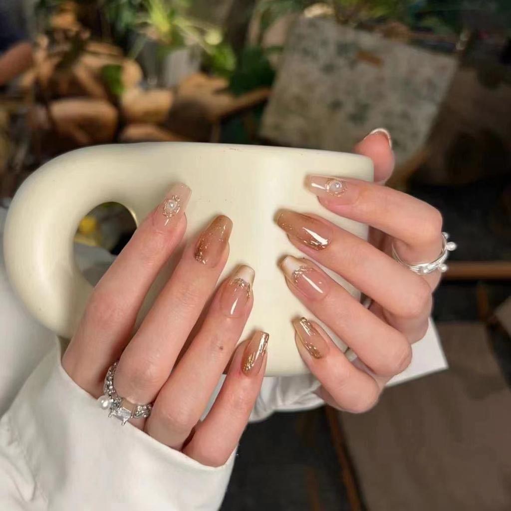 Pure Hand-made Phototherapy Wearable Nail Tablets Maillard Wearable Nails Finished Products Reused Nail Art