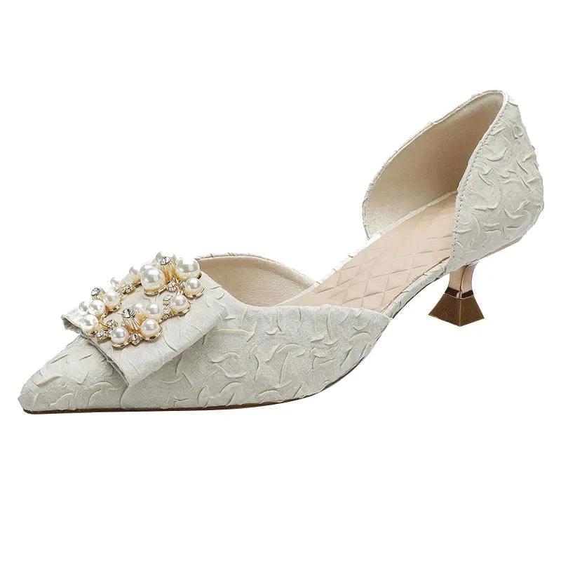 Fashion Baotou hollow sandals women's medium heel 2025 new pearl fairy style fashion thin heel pointed summer women's single shoes