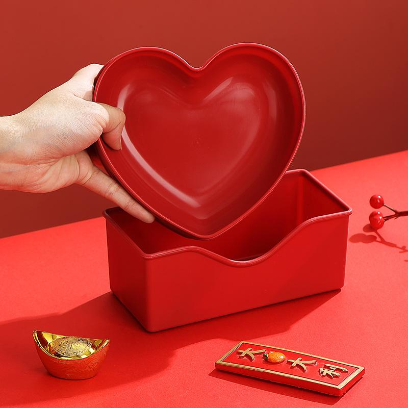 Large Love Red Fruit Plate Household Coffee Table Fruit Snacks Heart Shaped Red Plate Dining Table Bone Spitting Plate