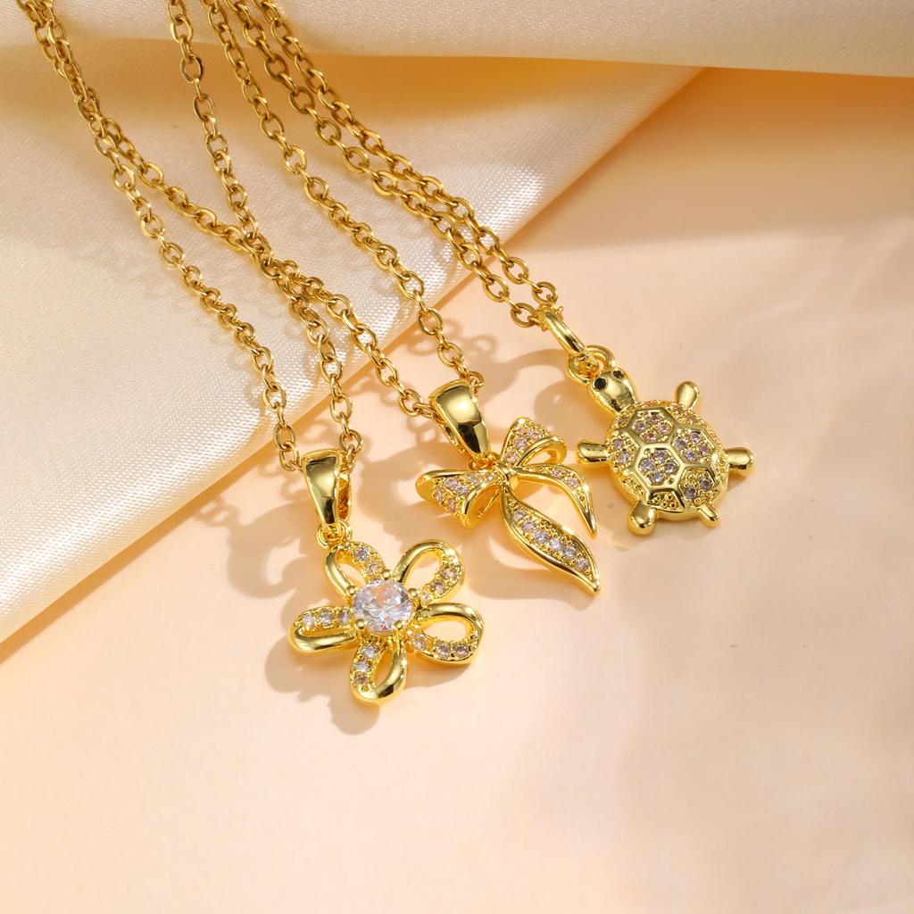Gold Plated Cubic Zircon Butterfly Flower Pendant Necklace for Women, High Quality Copper Charm Necklace, Dainty Luxury Jewelry