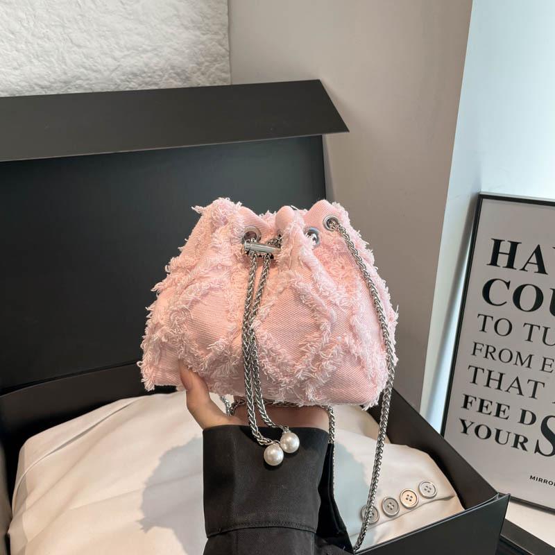 2025 autumn new drawstring tassel denim rhombus women's bag European and American trend simple shoulder bucket messenger bag