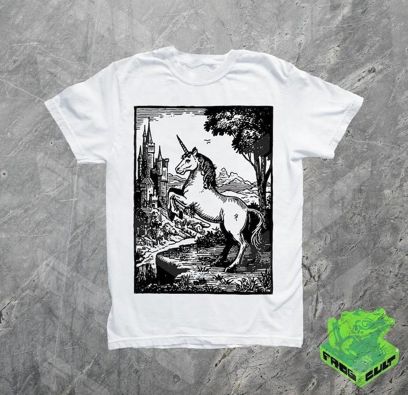 Vintage Unicorn Graphic 90s Retro Unicorn Tee Horse Gift For Her Cottagecore XXXL
