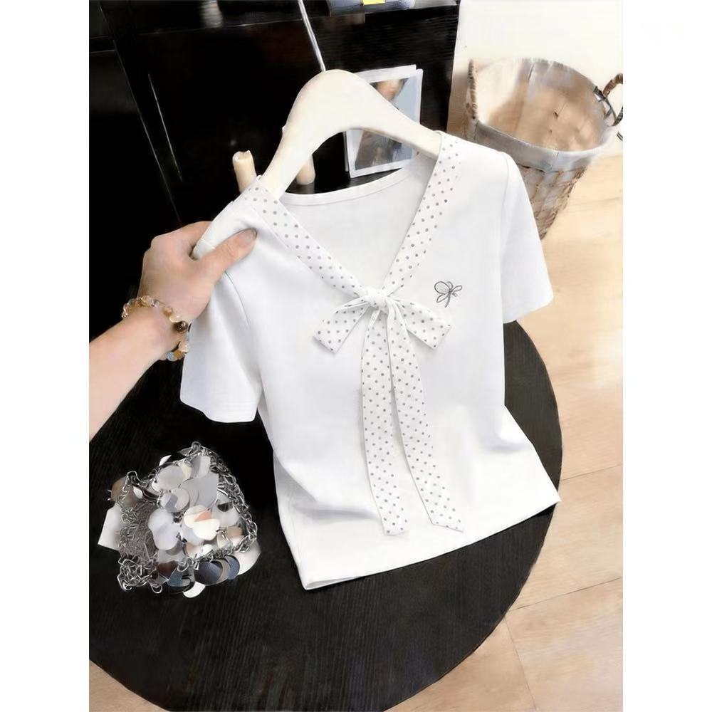 Korean polka dot v-neck short front shoulder short-sleeved t-shirt women's summer new design slim-fit small top trend