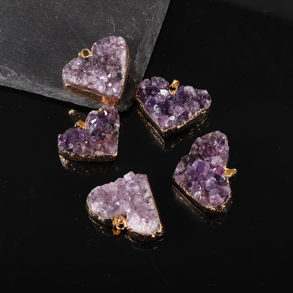 Uruguay Purple Quartz Crystal Pendant Necklace With Heart Shaped Design For Fashion Jewelry