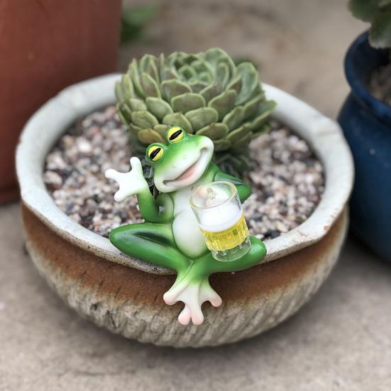 Miniature Frog Figurine Garden Drinking Frog Statue Planter Hugger Resin