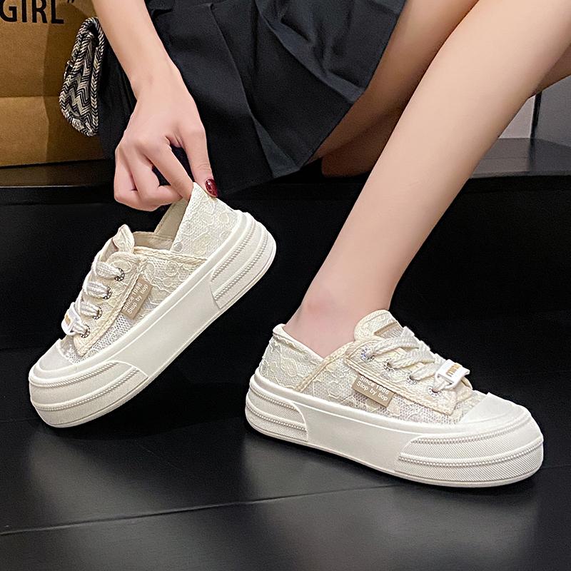 Breathable Lace Front Casual Shoes Comfortable Women's Flats New Arrival Summer  Fashionable White Color Women's Footwear