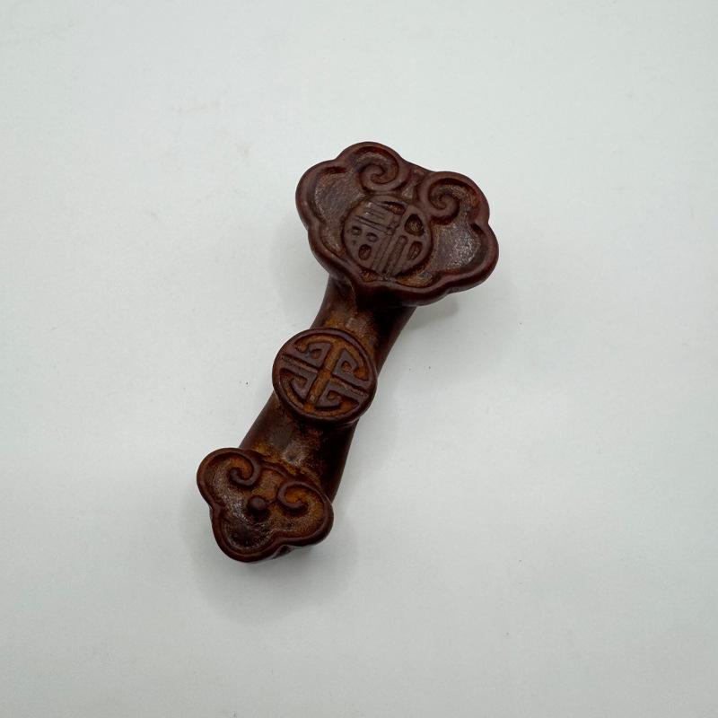 

Live Antique Xiuyu Jade Plaque with Fu Character and Old-Style Craftsmanship