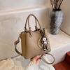 Summer New Fashion Style Versatile Tote Bag Portable Shoulder Oblique Span Women's Bag