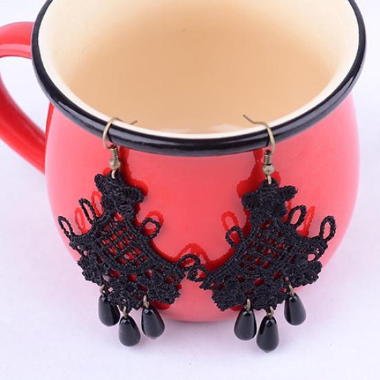 

Ретро Винтаж Хэллоуин Черное кружево с кисточками Массивные висячие серьги-крючки Ювелирные изделия