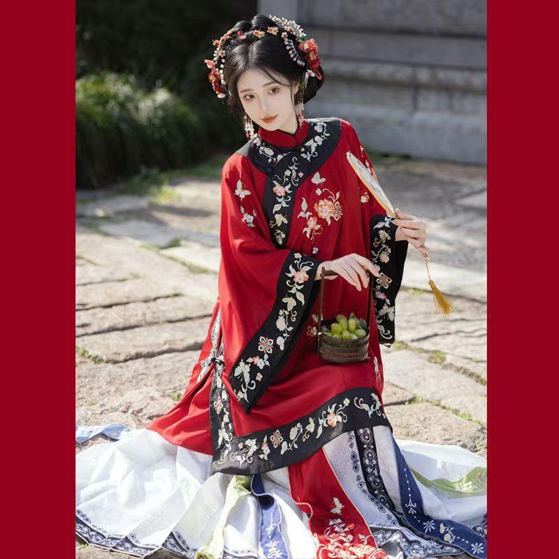 Traditional Chinese Hanfu Dress With Embroidered Ma Mian Skirt Ming Dynasty Style Womens Formal Outfit